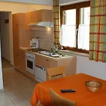 Marlies Apartment *