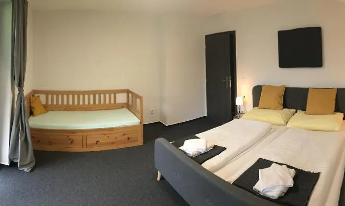 アパート Marlies